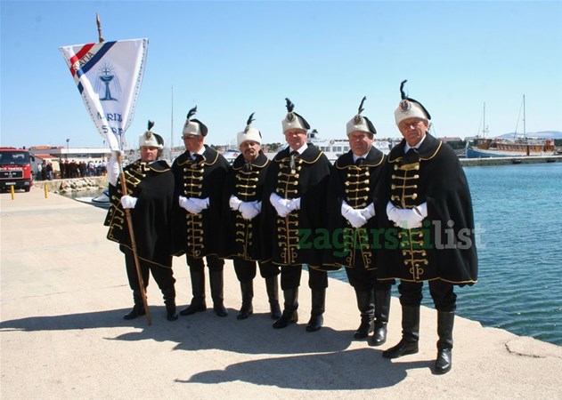 zagorje_festival_zudija_vodice_smotra_zagorski_kuburasi_vatrogasci_mazoretkinje_lobor_marija_bistrica_09042012_10.jpg