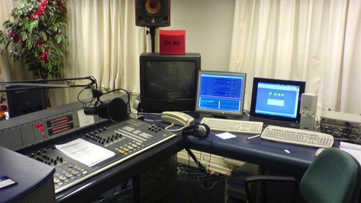 Studio_htr_radio.jpg