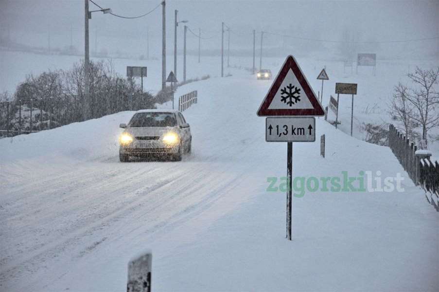 zagorje_snijeg_ceste_zimska_sluzba.jpg