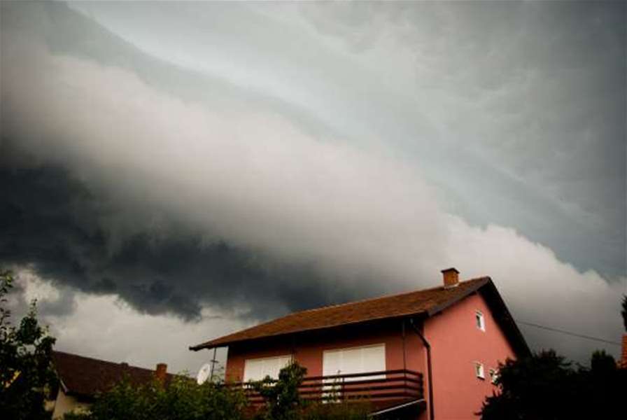 p_604581velika oluja-slikao Borko Šarić-tak obavezno potpisati (600 x 402).jpg