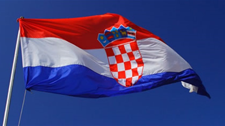 Hrvatska-zastava4.jpg