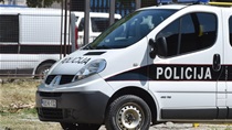 Na graničnom prijelazu u BiH pronađena nestala 5-godišnja djevojčica 