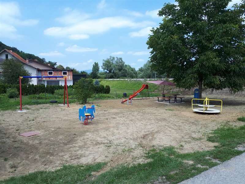 Igralište u Grabrovcu