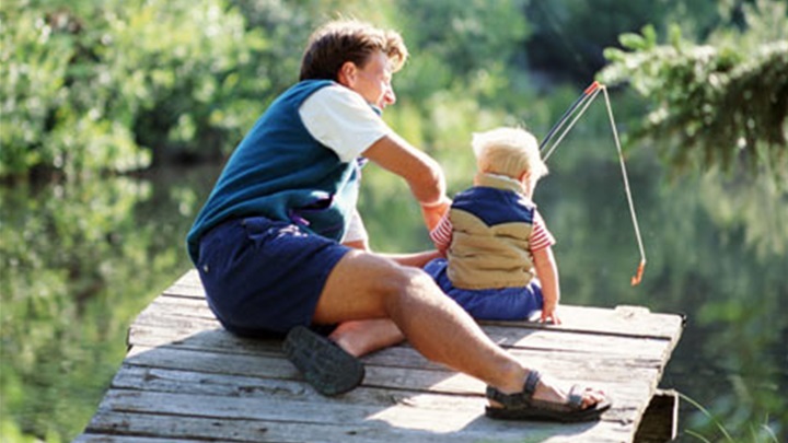 A-father-and-son-go-fishi-006.jpg
