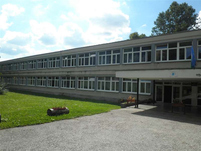 osnovna škola krapinske toplice.jpg