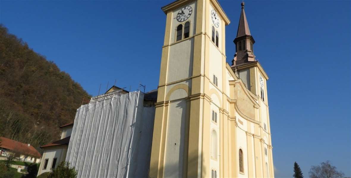 pregrada crkva zagorska katedrala.JPG