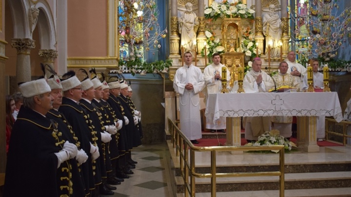 Potrebna nam je nova kultura života Središnju misu na Uskrs predslavio je biskup Pozaić 2.JPG