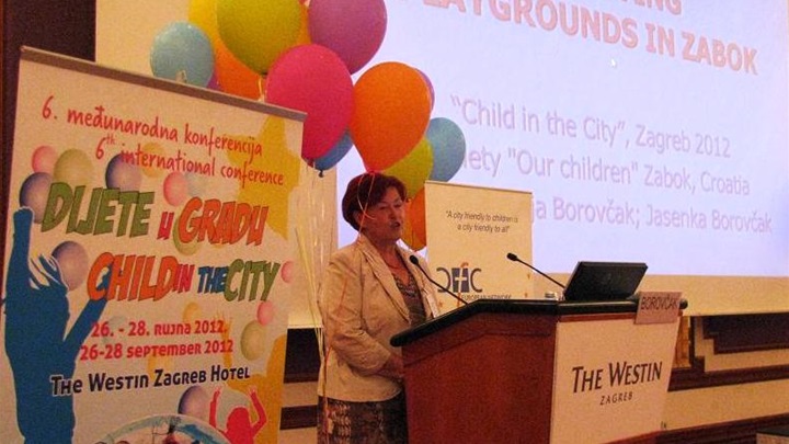 Zupanica na konferenciji Child in the City 2012.jpg