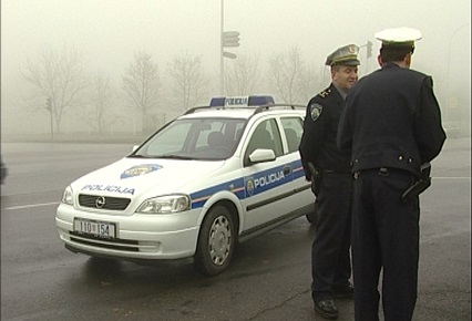 policija 1.jpg