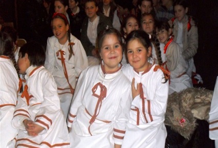 Djeca u nosnjama (800 x 600).jpg