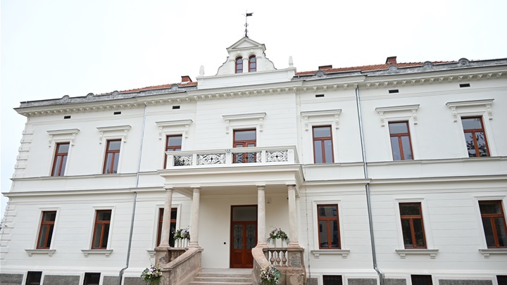 Obnovljena Vila Oršić.JPG