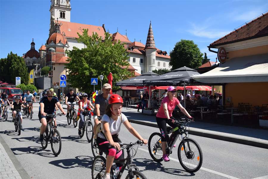 Biciklijada ''Četiri kapelice'' i Biciklistički Romarski put okupili stotinjak biciklista svih uzrasta07.JPG