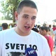 Mladić Vice ponovno oduševio izjavom na sajmu u Benkovcu: ˝A jel' papa katolik?˝