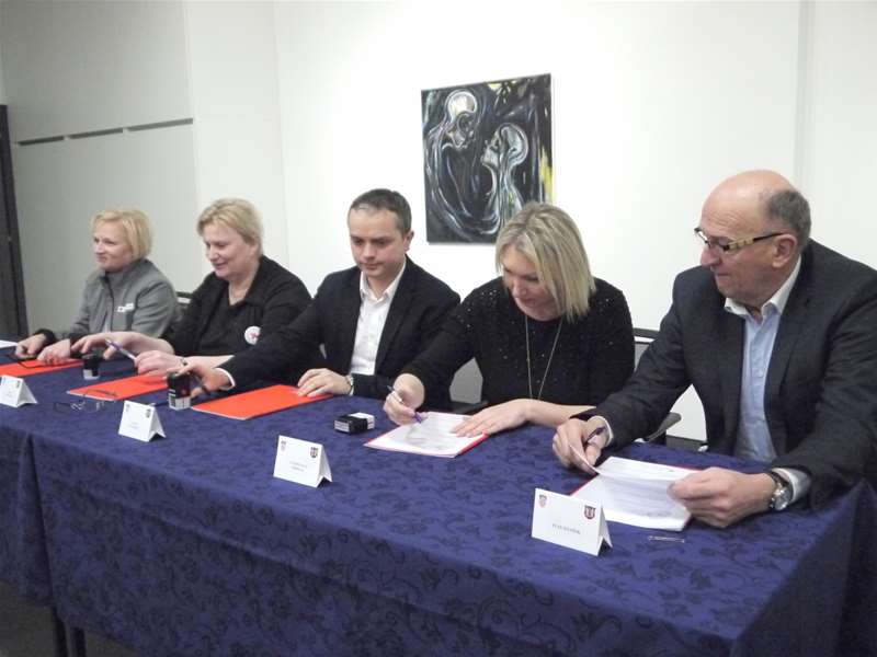 Potpisivanje ugovora