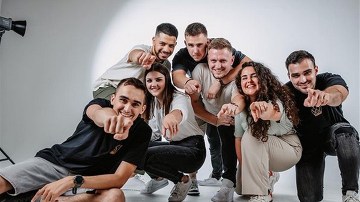 lana glazbeni projekt (2).png