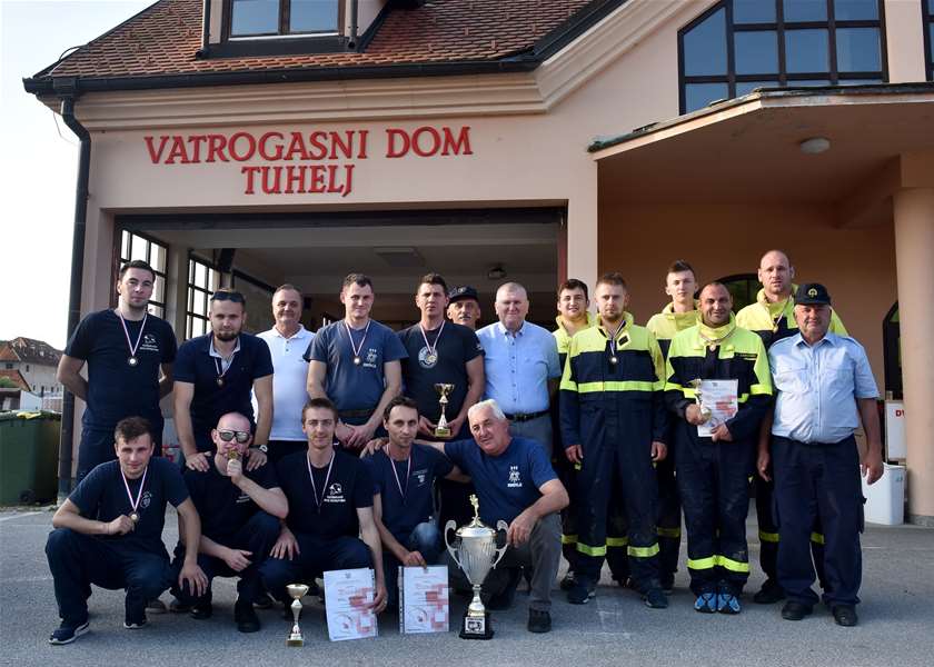 PObjednička ekipa DVD-a Bukovlje.jpg