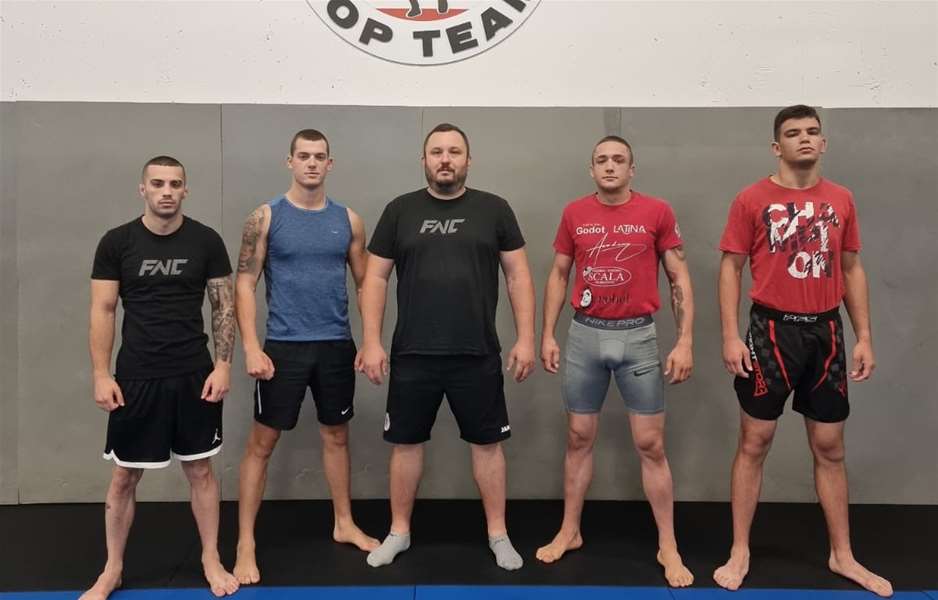 Dražen Forgač sa svojim borcima iz ATT-a koji će nastupiti na polufinalu Armagedona u Zaboku.jpg