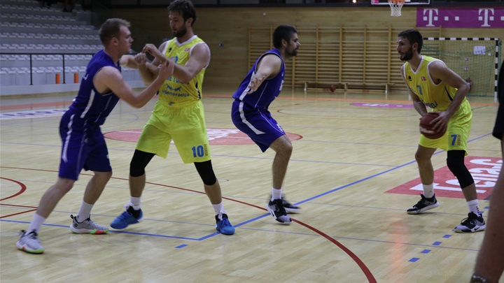 web košarka sonik - zabok.jpg