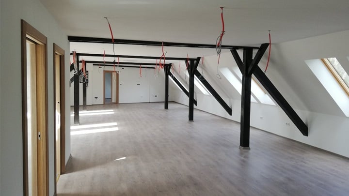 centar za posjetitelje.jpg