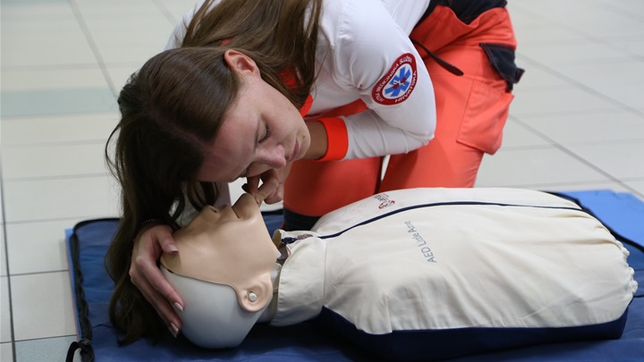 Obilježavanje dana oživljavanja, srednja škola Krapina06.JPG