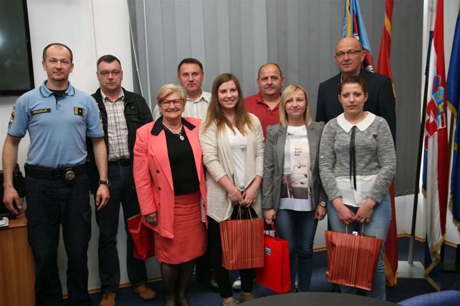 najljubazniji vozači.jpg