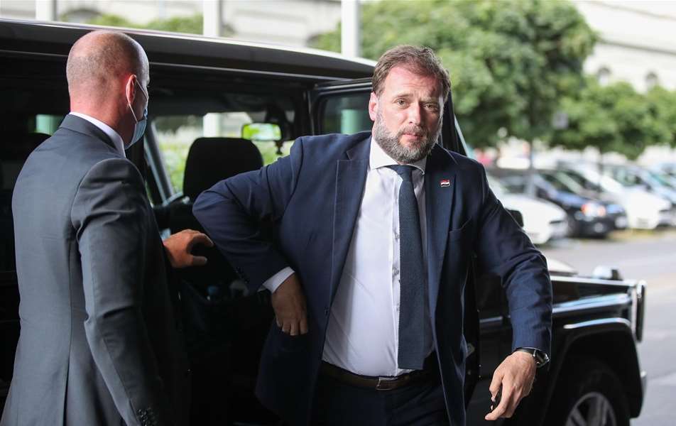 Ministar Banožić