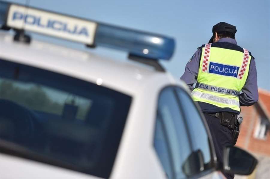 Policija kontrola prometa