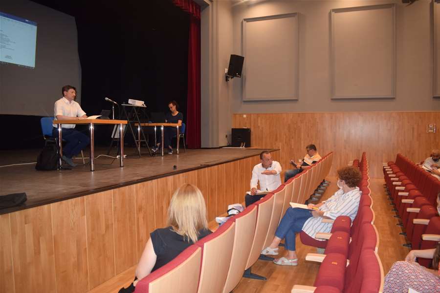 U planu izgradnja Društvenog doma na Lazu i Sportsko-rekreacijskog centra3.JPG