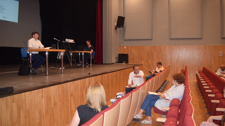 U planu izgradnja Društvenog doma na Lazu i Sportsko-rekreacijskog centra3.JPG