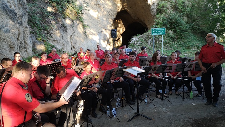 Puhački orkestar krapina