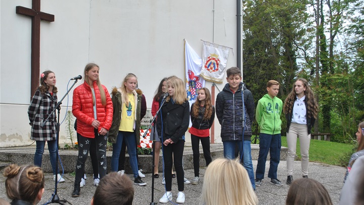 GLAVNAvelika erpenja majčin dan (5).jpg