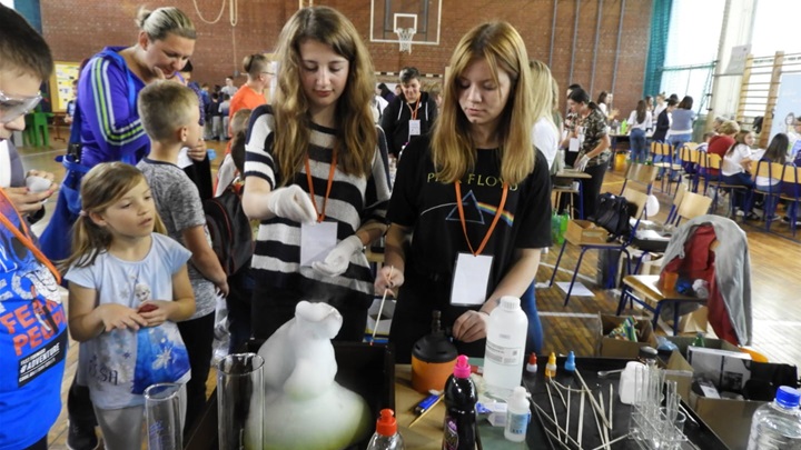 večer znanosti 8.jpg