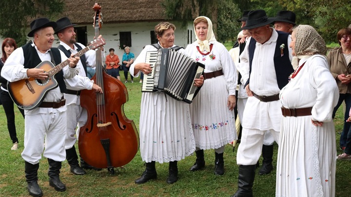 zagorska svadba (15).jpg
