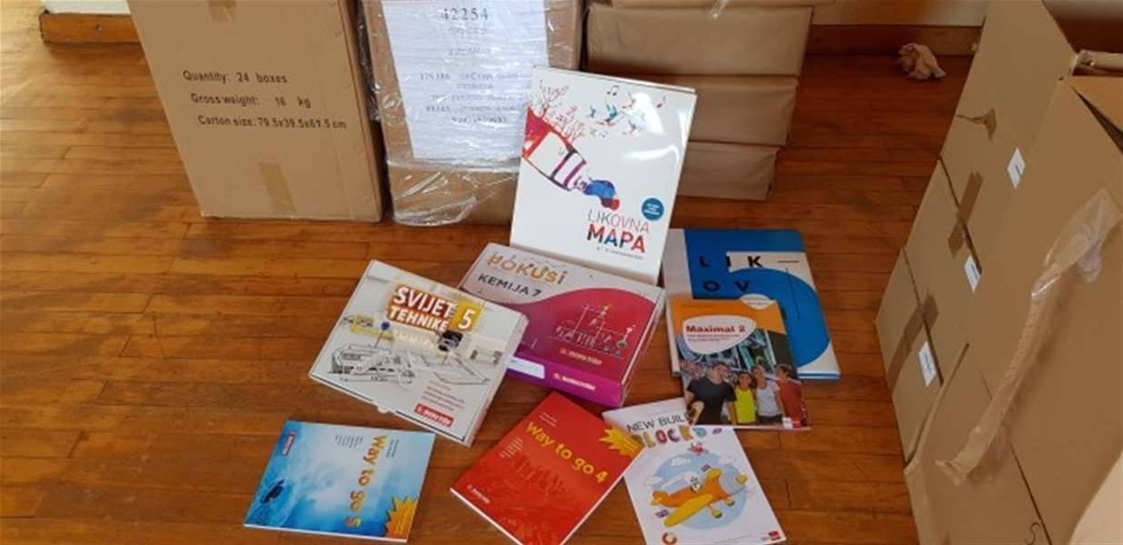 knjige gornja stubica.jpg