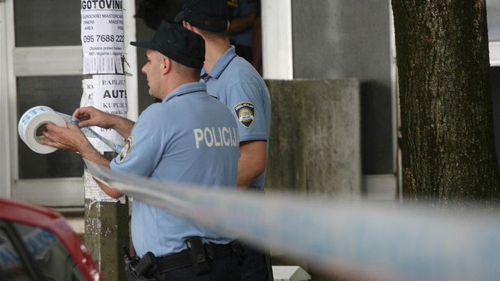policija traka