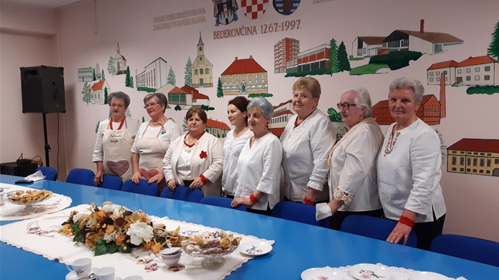 čajanka2.jpg