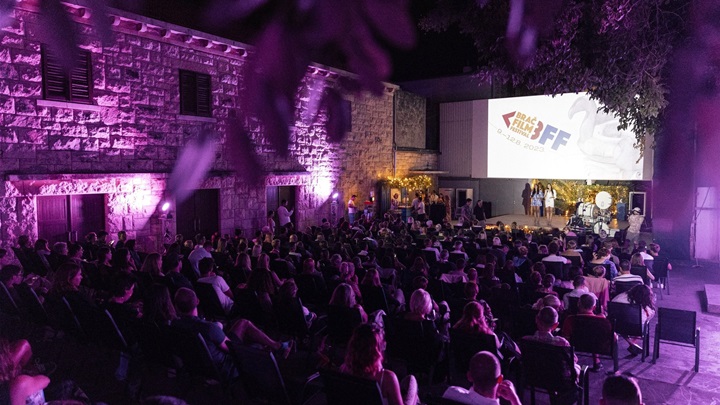 Naslovna fotografija.jpg