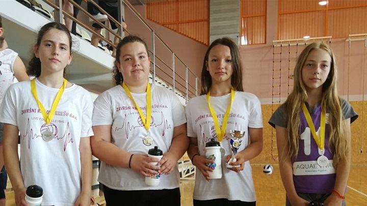 odbojka smanjeno 2.jpg