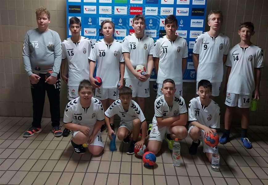 SPORT 7.12._ RUKOMET MUŠKI 2. HRL U 13 SKUPINA A KADETI BEDEKOVČINE PORAŽENI KOD POLETA .jpg