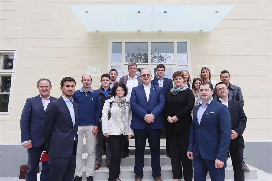 REGEA SASTANAK 1.jpg