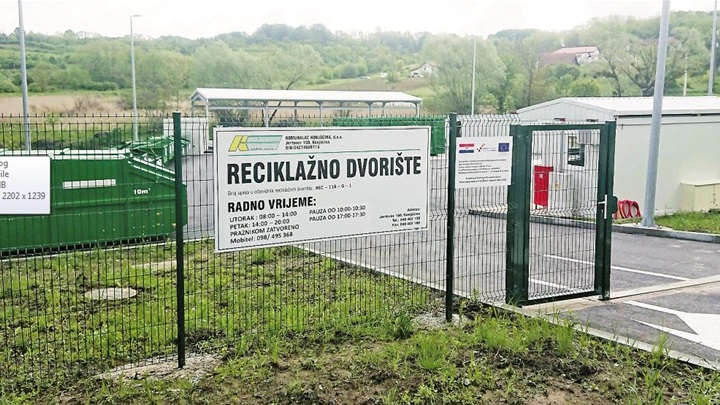 reciklažno konjščina.JPG