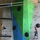 NOVI SPORTSKI SADRŽAJ ZA VELIKE I MALE: U Sportskoj dvorani u Donjoj Stubici postavljena stijena za penjanje