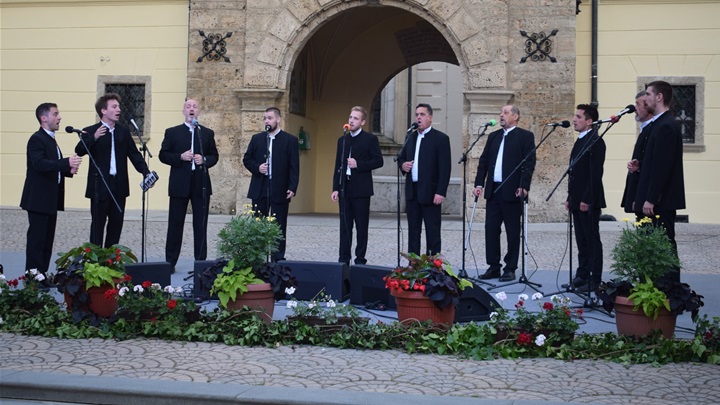 Klapa Bistrica  .JPG