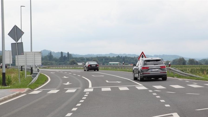 spojna cesta zabok krapina.jpg