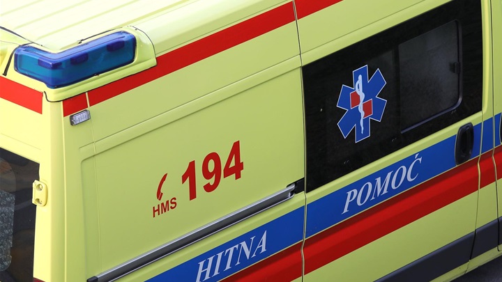 hitna pomoć vozilo hitne pomoći nesreća