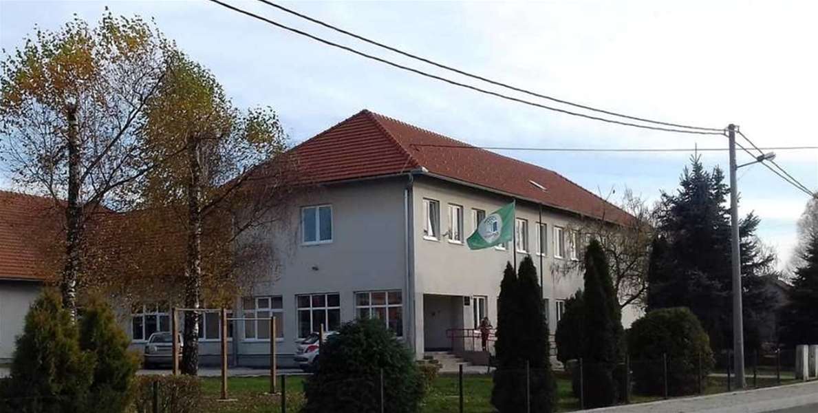 škola kraljevec na sutli.jpeg
