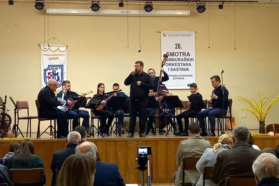 Općina Lobor - smotra tamburaških orkestara i sastava (1).jpg