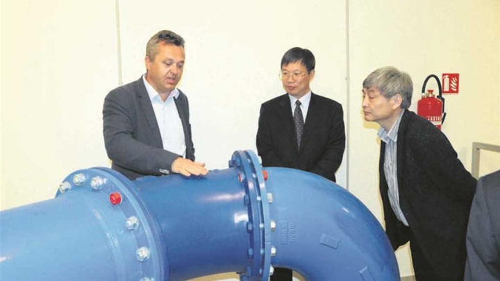 kinezi u zaboku smanjeno 24.jpg