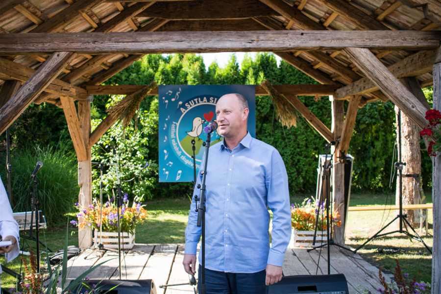 SUTLA SI TEČE 3.jpg