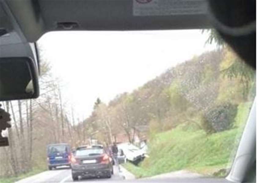 Foto: Facebook Policija zaustavlja KZŽ